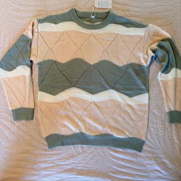 NWT Sage Green, Cream and White Knit Sweater Size M - Picture 1 of 2